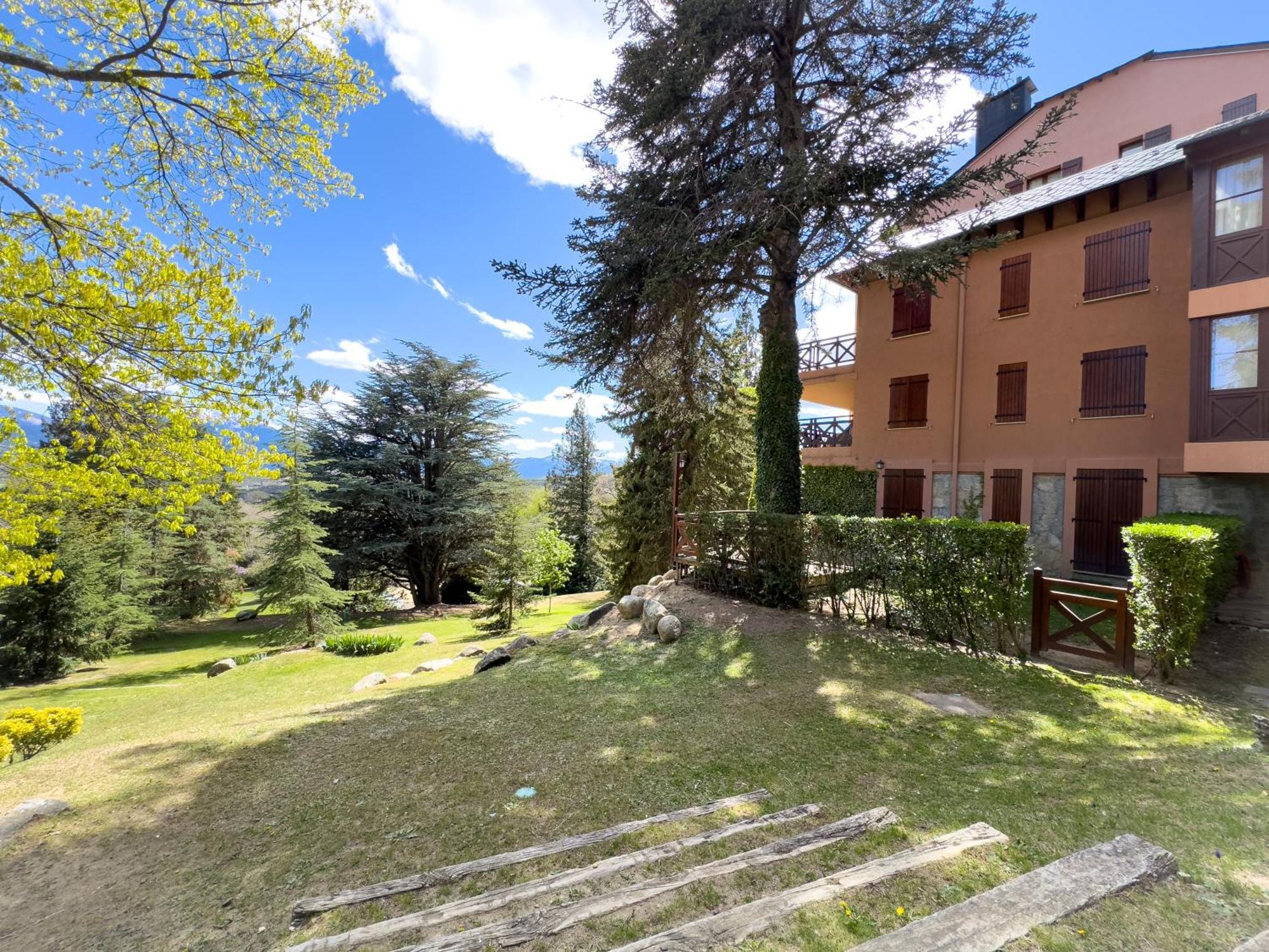 Apartamento Ideal Para Parejas En Enveitg 外观 照片